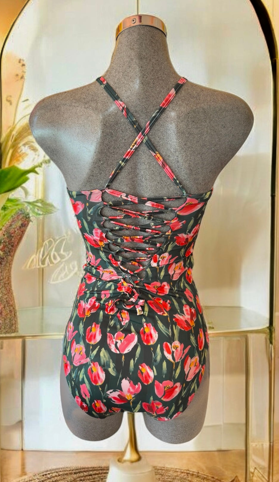 Traje de baño dama entero control abdominal Tulipán