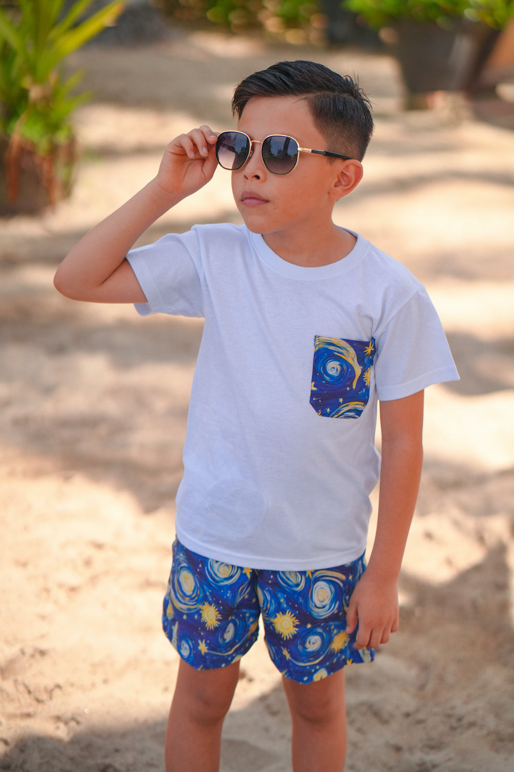 Personalized boy's T-shirt Cosmo